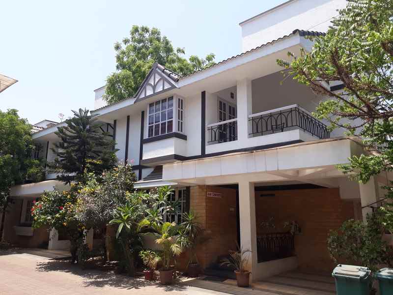 Hotel Front side